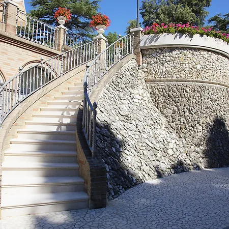 Otel Verdefiore Appignano (Macerata)